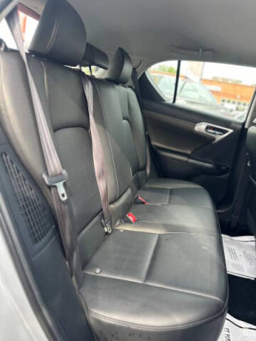 2013 Lexus CT 200h