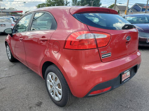 2012 Kia Rio 5-Door LX