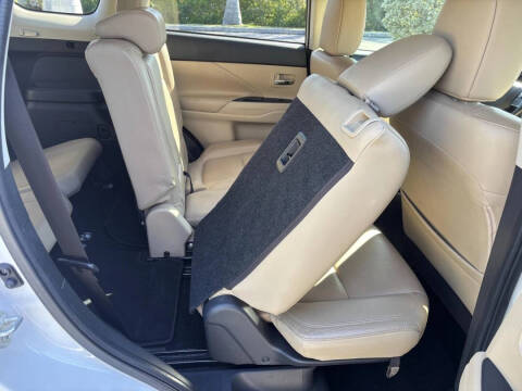 2019 Mitsubishi Outlander