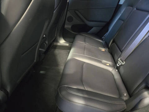 2024 Tesla Model Y Performance