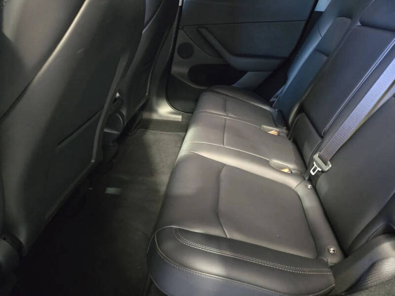 2024 Tesla Model Y Performance