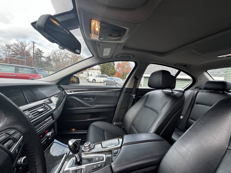 2013 BMW 5 Series 528i xDrive