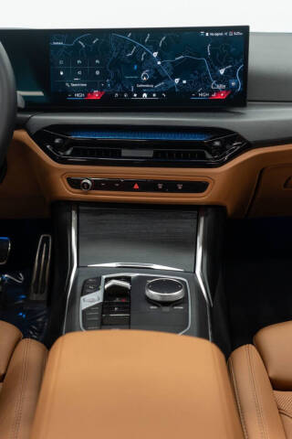 2025 BMW 3 Series 330i xDrive