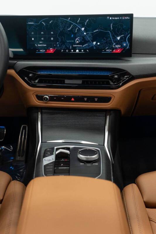 2025 BMW 3 Series 330i xDrive