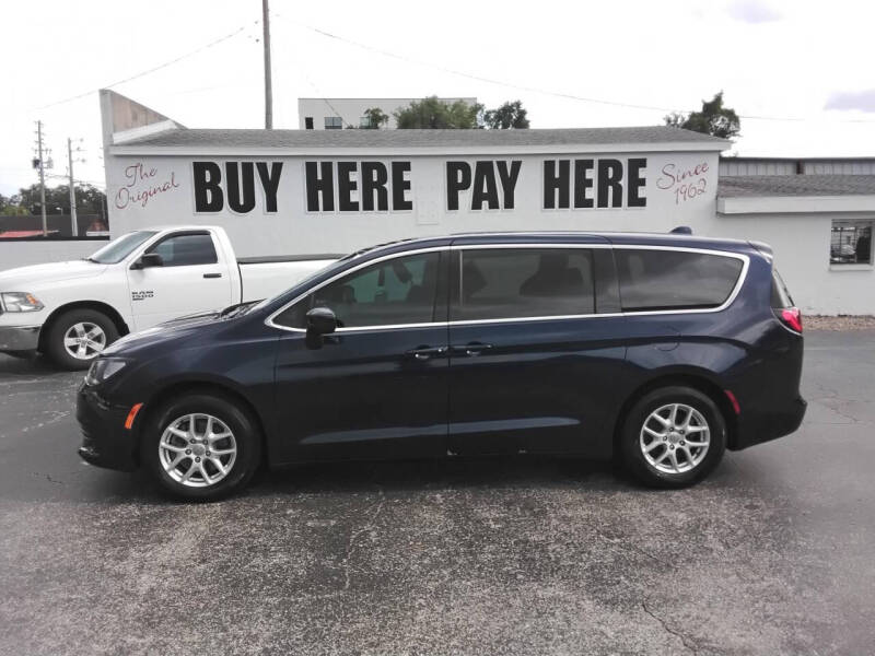 2017 Chrysler Pacifica Touring