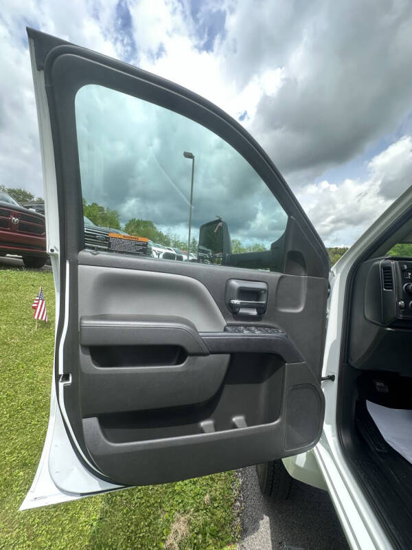 2024 Chevrolet Silverado 6500HD