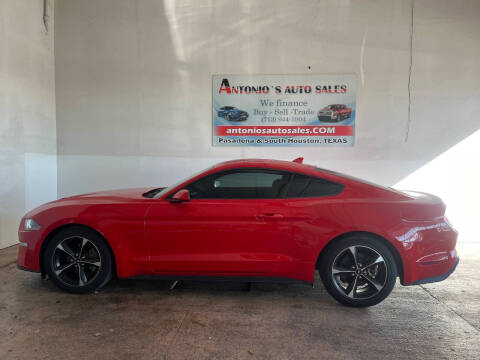 2022 Ford Mustang EcoBoost