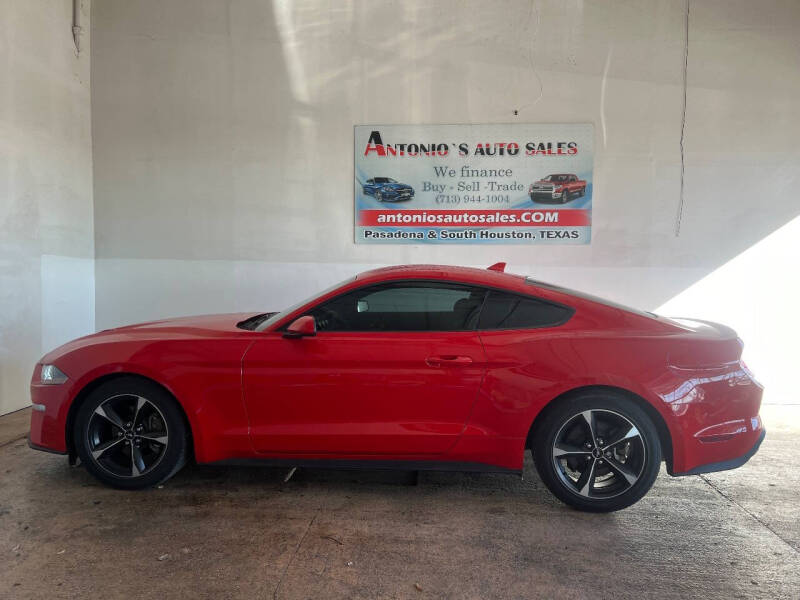 2022 Ford Mustang EcoBoost