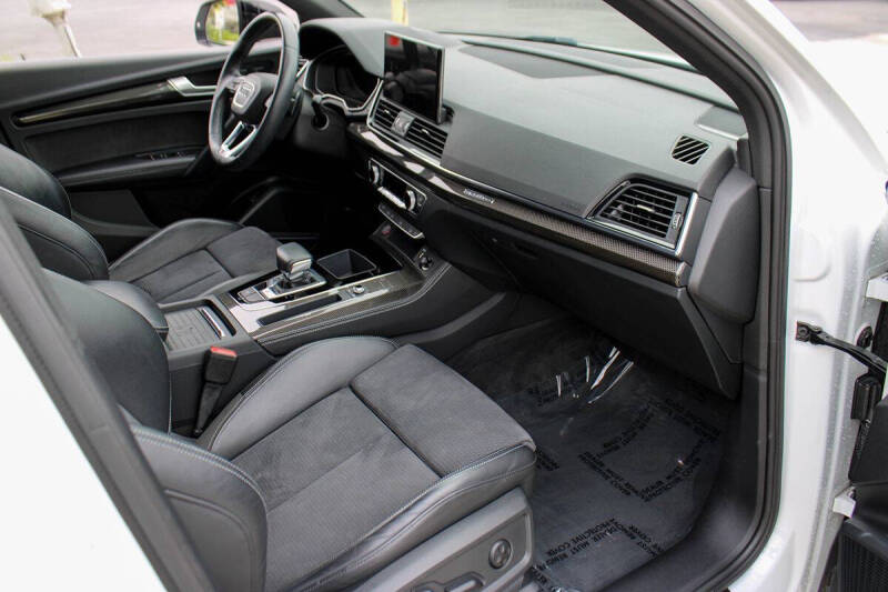 2021 Audi SQ5 3.0T quattro Premium Plus