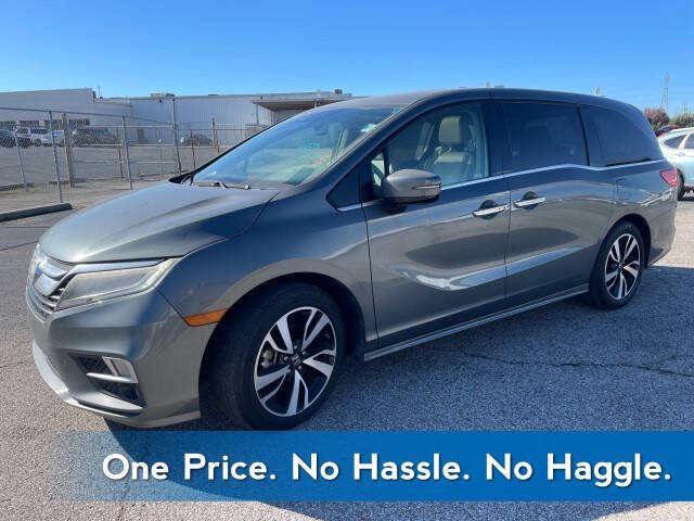 2018 Honda Odyssey Elite's photo