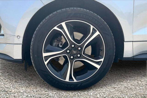 2019 Ford Edge ST