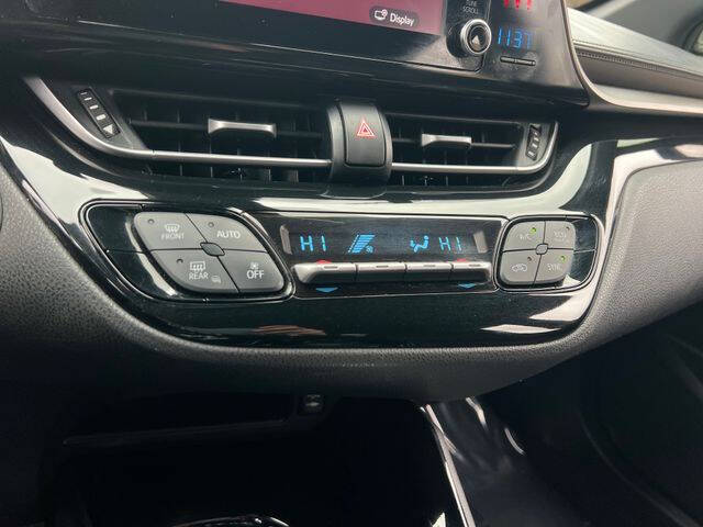 2019 Toyota C-HR XLE