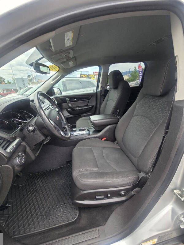 2016 GMC Acadia SLE-2