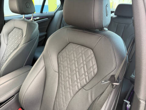 2022 BMW 5 Series 540i