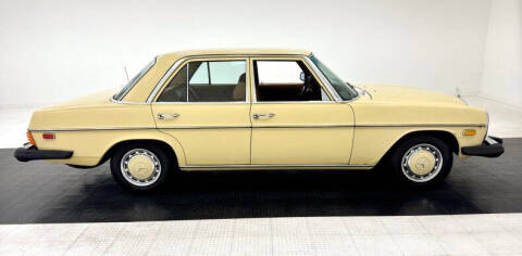 1975 Mercedes-Benz 300-Class