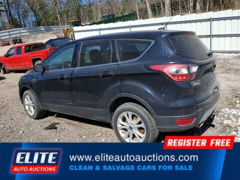 2017 Ford Escape SE