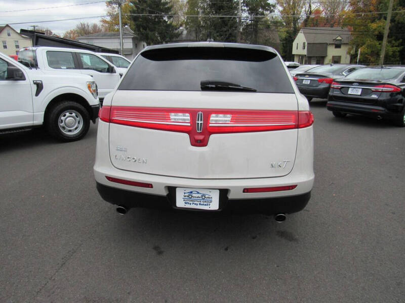 2019 Lincoln MKT