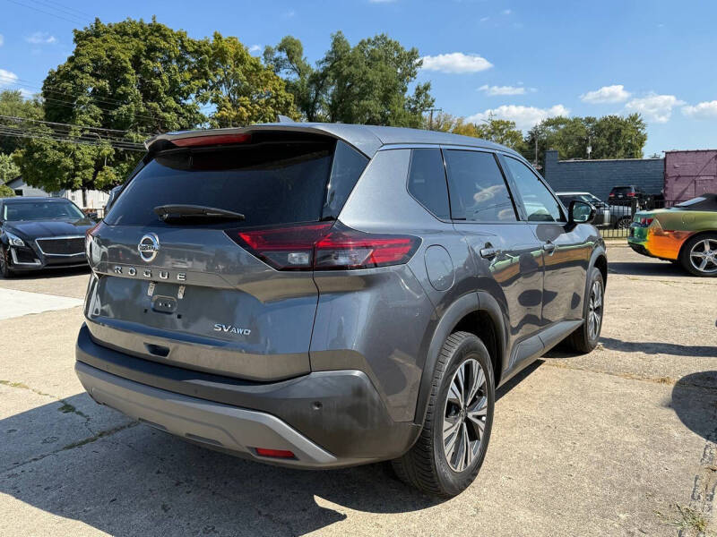 2021 Nissan Rogue SV