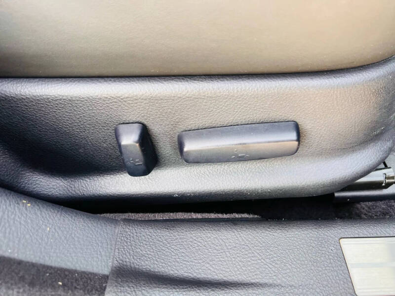 2011 Hyundai Genesis 4.6L V8