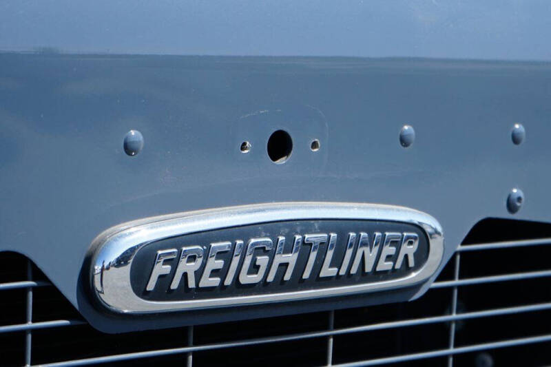 2020 Freightliner MT45 Chassis