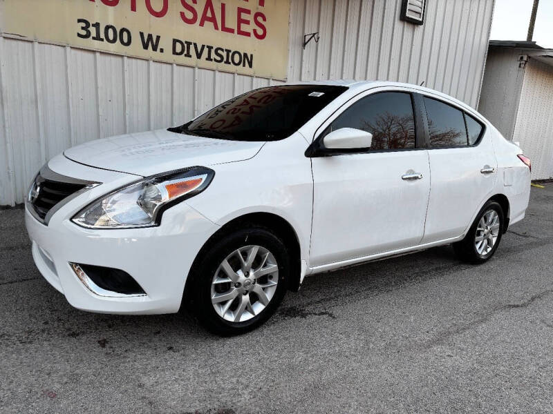 2018 Nissan Versa SV