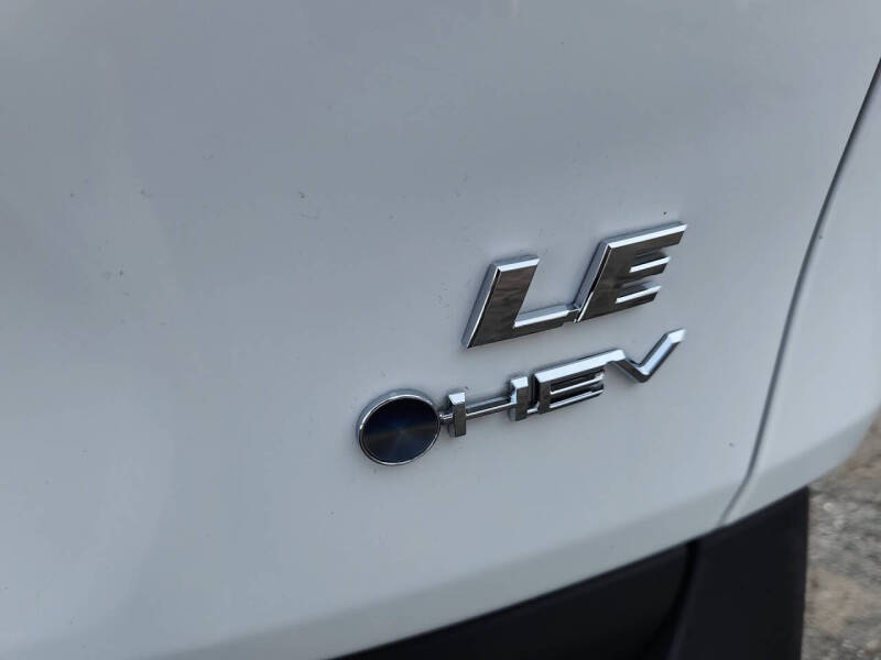 2025 Toyota RAV4 Hybrid LE