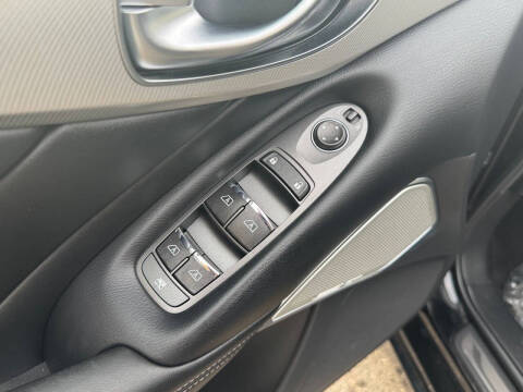 2021 Infiniti Q50 Luxe