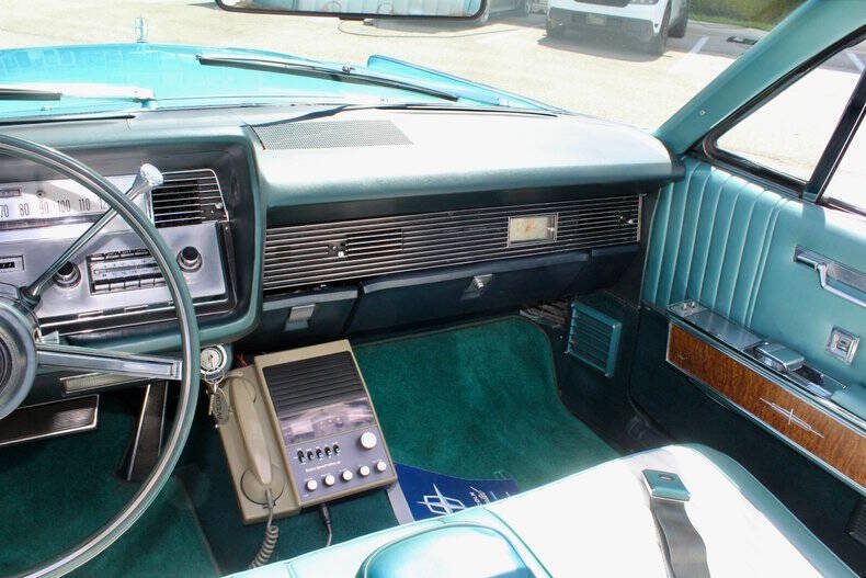 1967 Lincoln Continental
