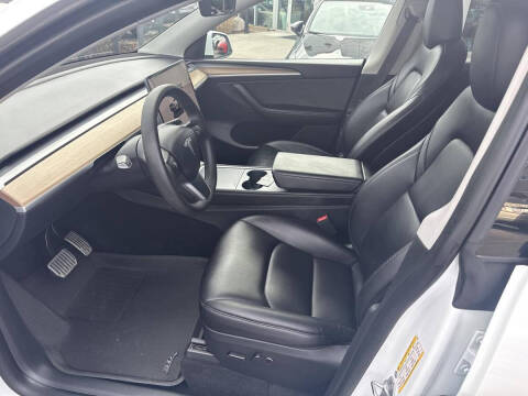 2023 Tesla Model Y Long Range