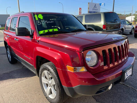 2014 Jeep Patriot for sale at Apollo Auto Sales LLC in Sioux City IA