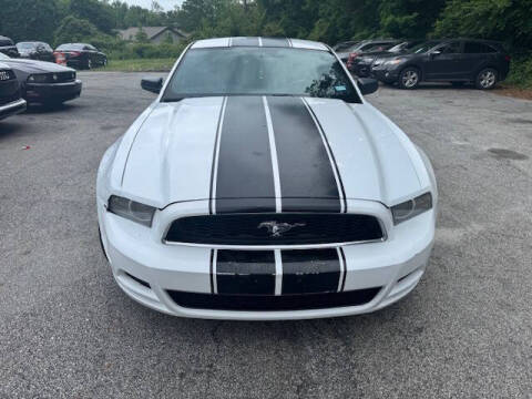 2014 Ford Mustang V6