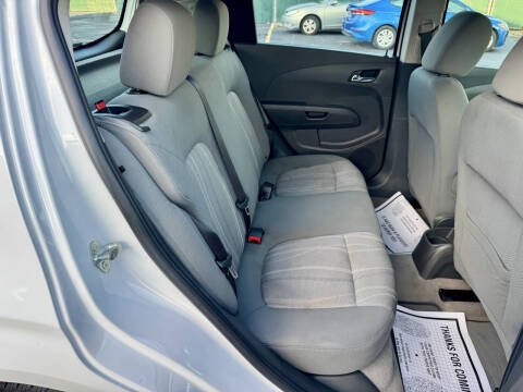 2015 Chevrolet Sonic LT Auto