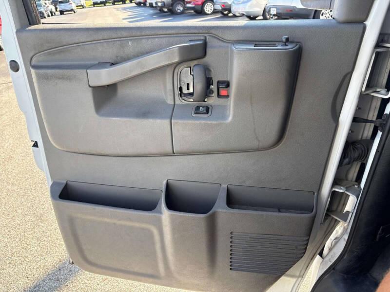 2021 Chevrolet Express 2500