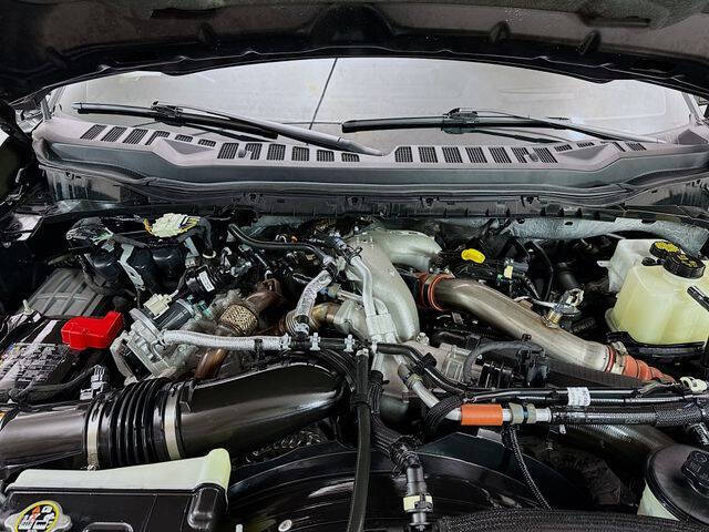 2024 Ford F-450 Super Duty Platinum