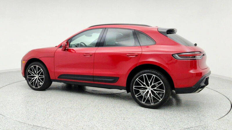 2024 Porsche Macan