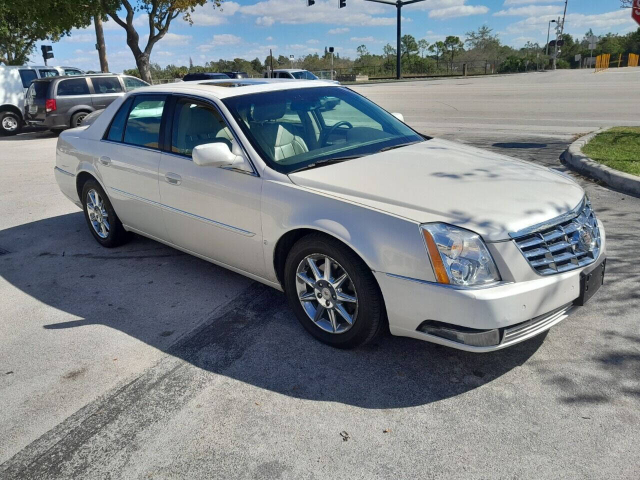 2011 Cadillac DTS  - $9,950