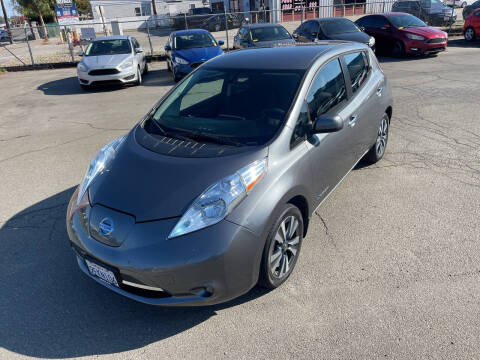 2017 Nissan LEAF S
