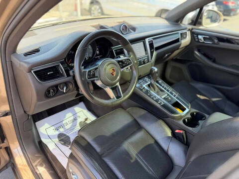 2016 Porsche Macan S