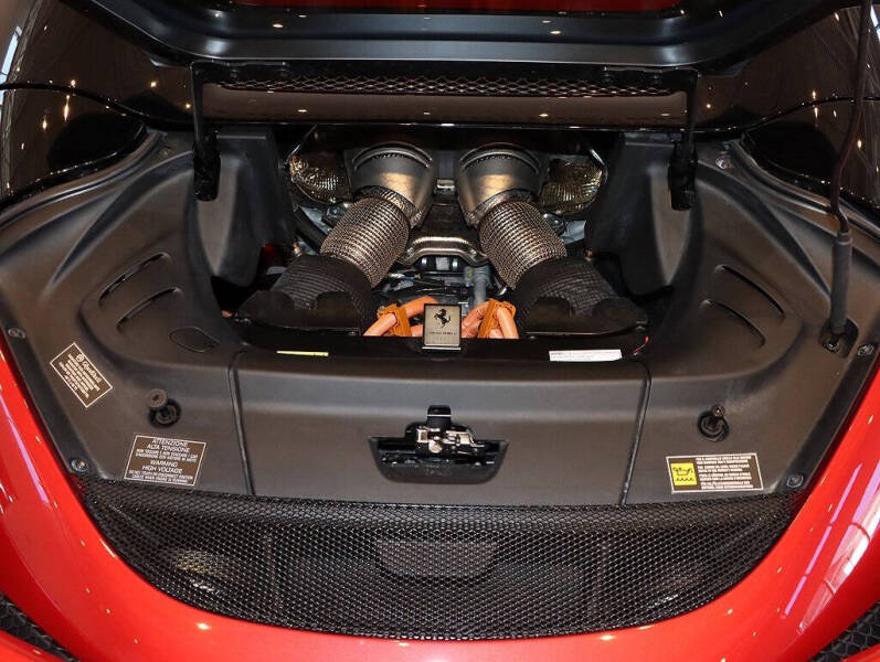 2024 Ferrari 296 GTS