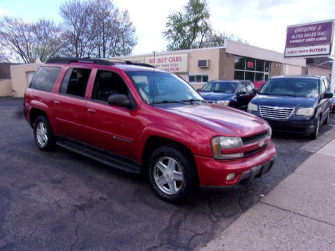 2002 Chevrolet TrailBlazer for sale at Gregory J Auto Sales in Roseville MI