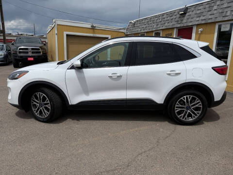 2020 Ford Escape SEL