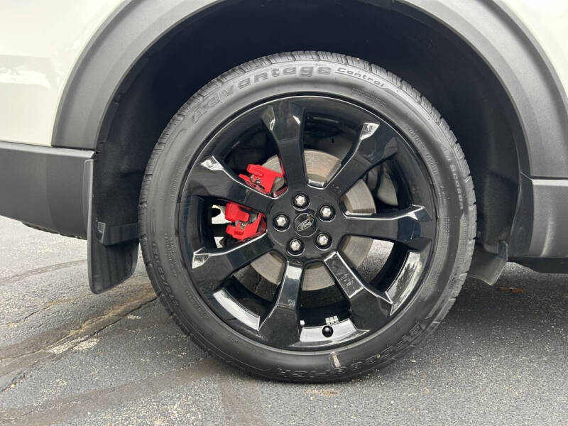 2020 Ford Explorer ST