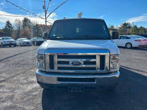 2013 Ford E-Series E-350 SD