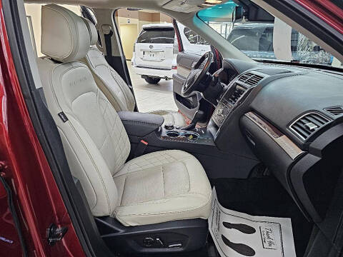 2016 Ford Explorer Platinum