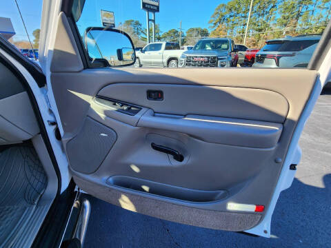 2005 Chevrolet Avalanche 2500 LS