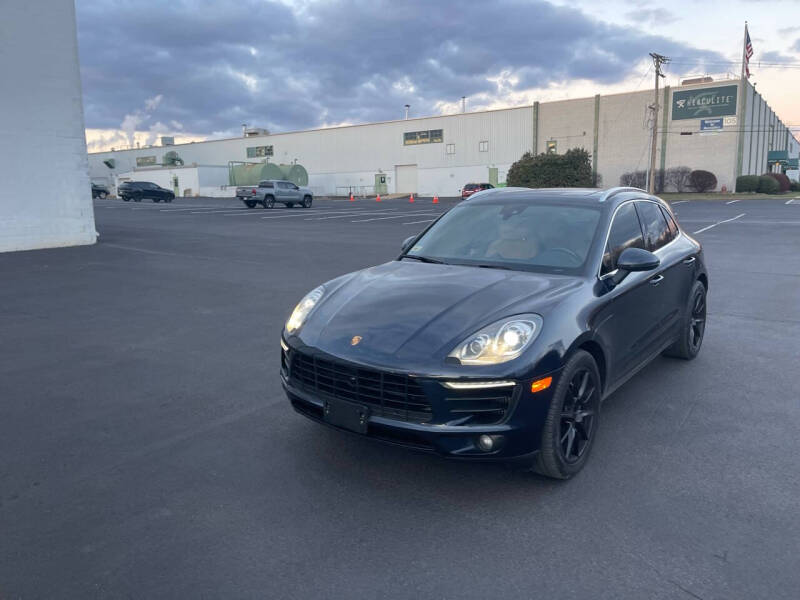 2017 Porsche Macan S photo 2