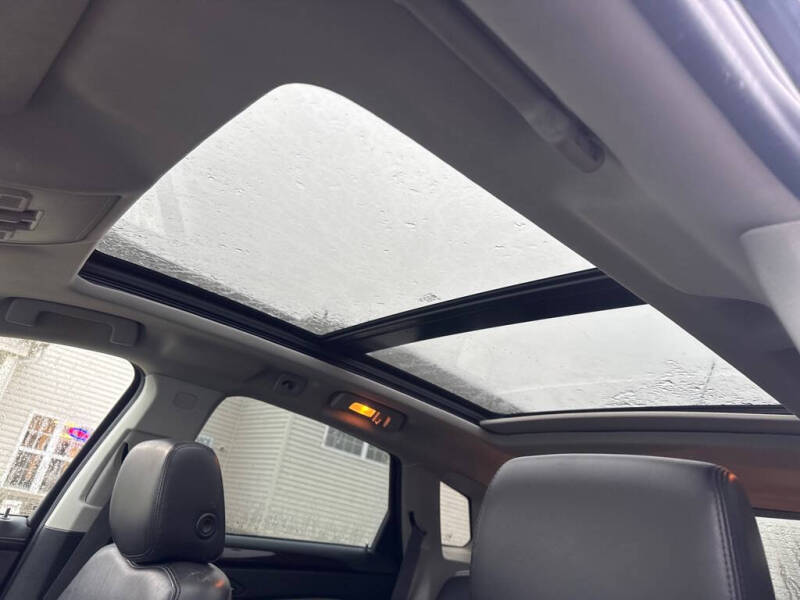 2011 Cadillac SRX Premium Collection