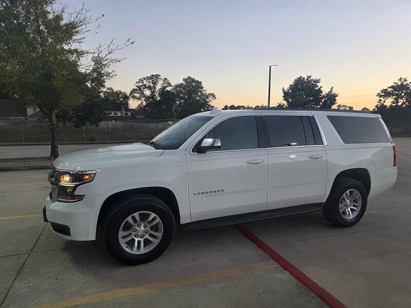 2017 Chevrolet Suburban LT