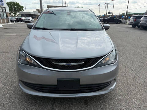 2018 Chrysler Pacifica LX