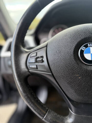 2016 BMW 3 Series 320i